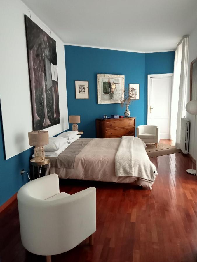 Altera Domus Bed and Breakfast Napoli Esterno foto